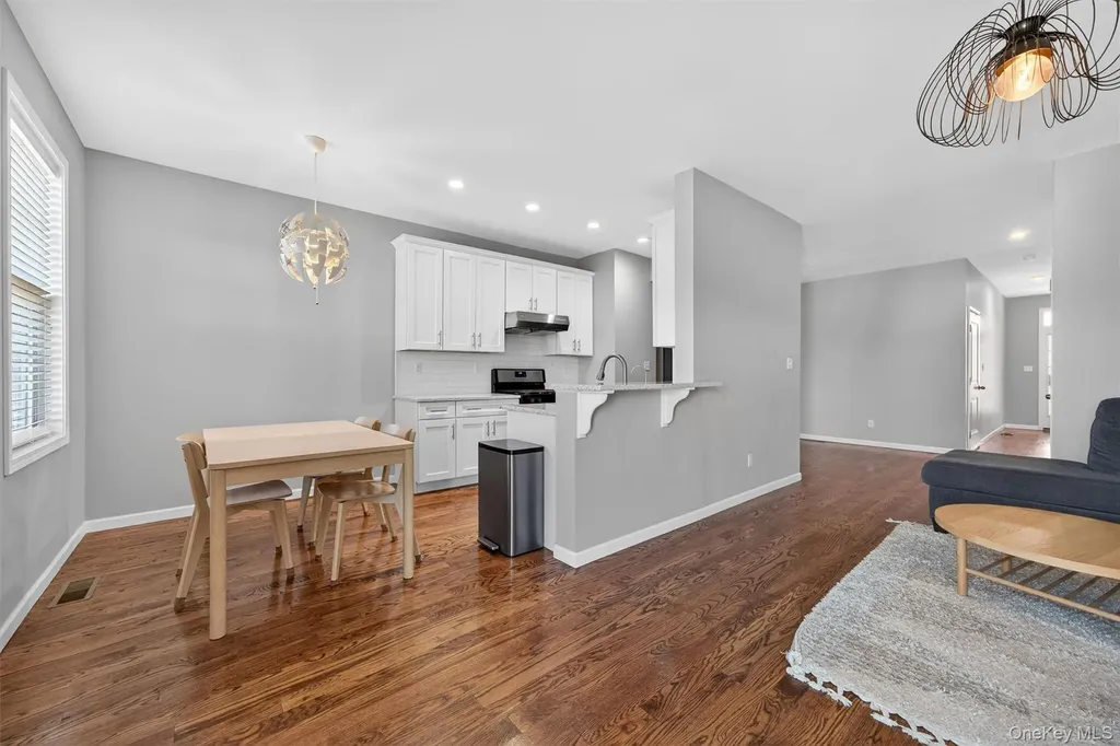 37 Pinto Road E Middletown NY 10941