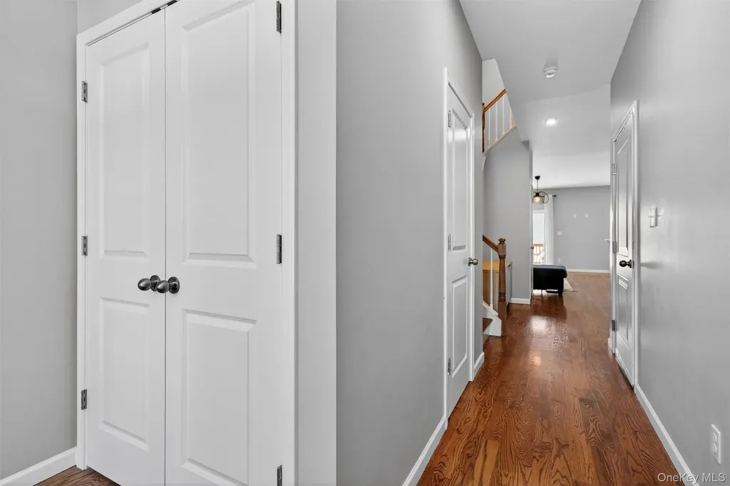 37 Pinto Road E Middletown NY 10941