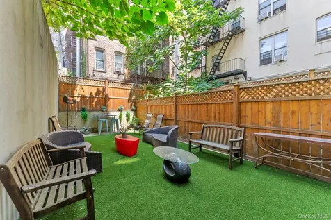 303 W 146th Street New York (Manhattan) NY 10039
