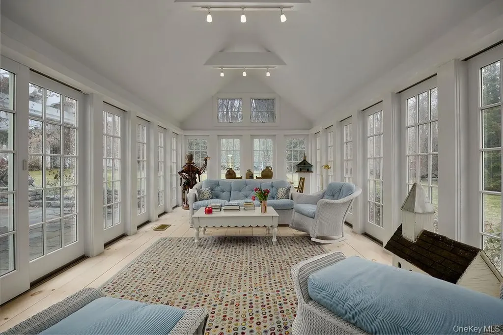 8 Nancys Lane Pound Ridge NY 10576