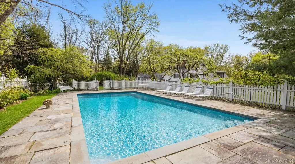 8 Nancys Lane Pound Ridge NY 10576