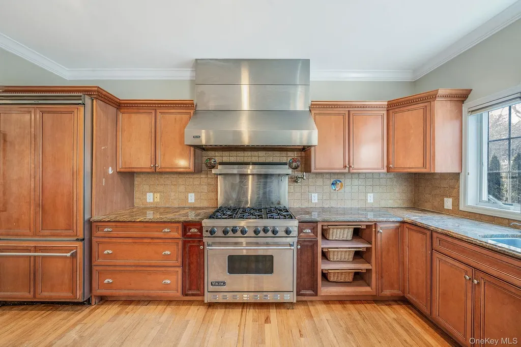 44 E Margin Road Ridge NY 11961