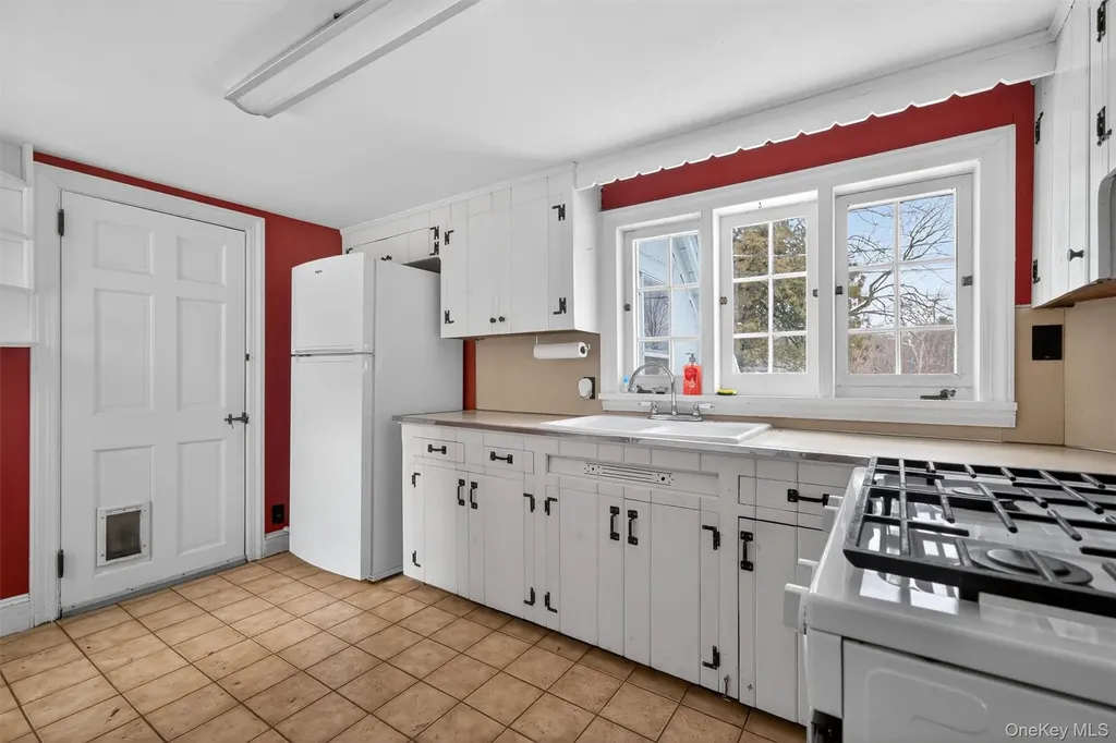 74 Onderdonk Road Warwick NY 10990