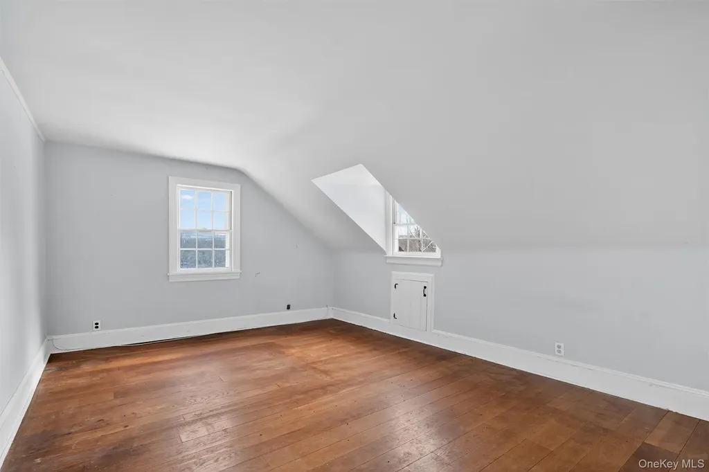 74 Onderdonk Road Warwick NY 10990