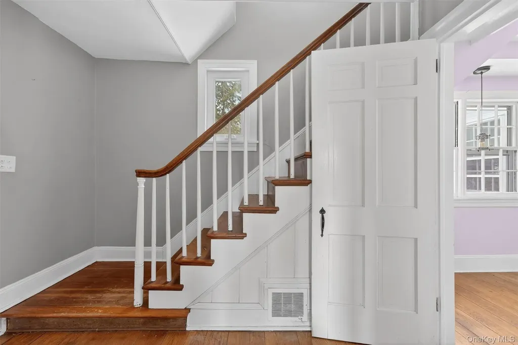 74 Onderdonk Road Warwick NY 10990