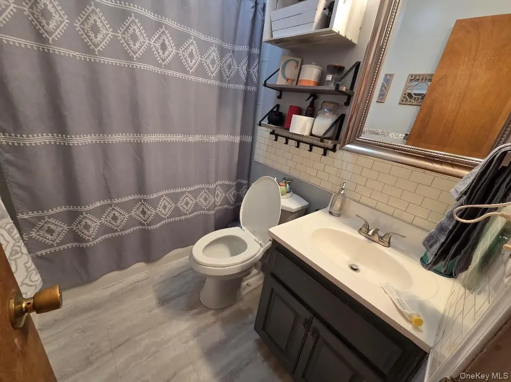 17 Greenview Avenue Monticello NY 12701