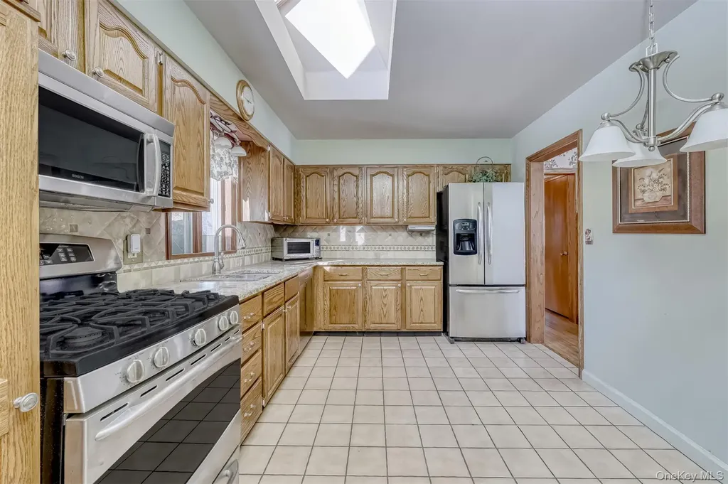 16 Highview Avenue Airmont NY 10901