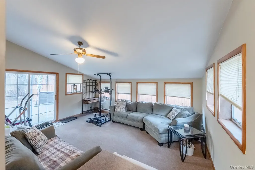 3 Cedar Lane Saugerties NY 12477