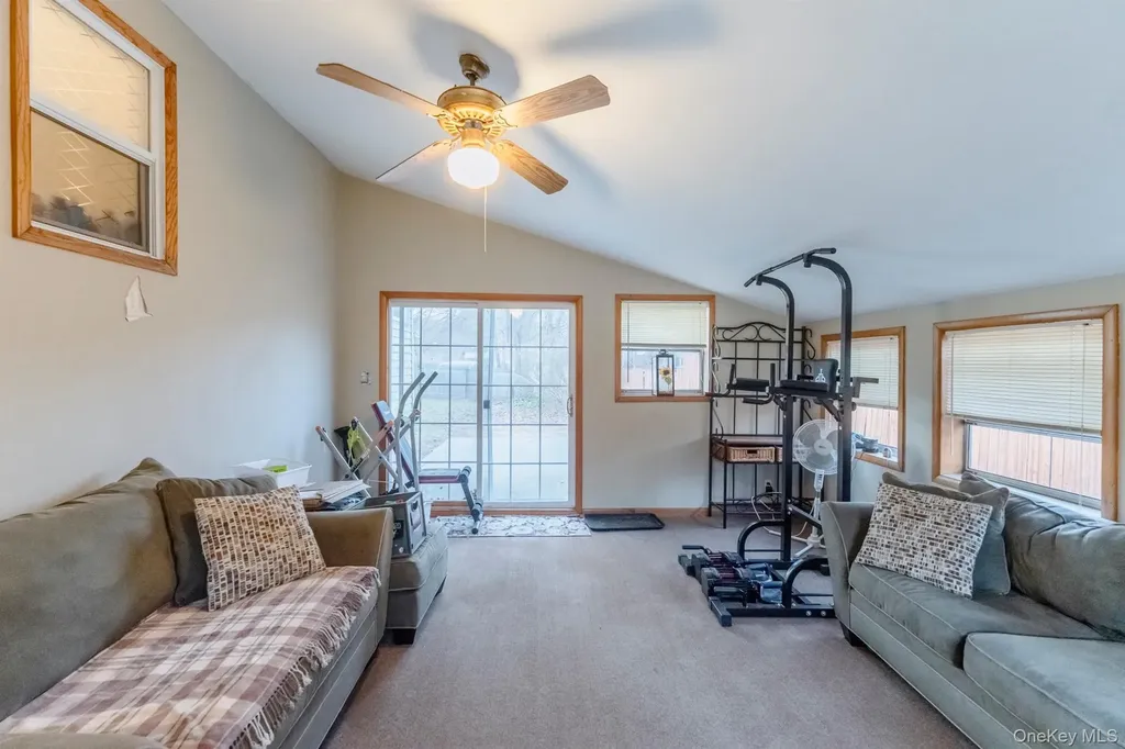 3 Cedar Lane Saugerties NY 12477