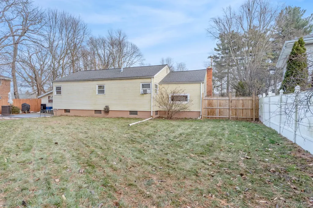 3 Cedar Lane Saugerties NY 12477