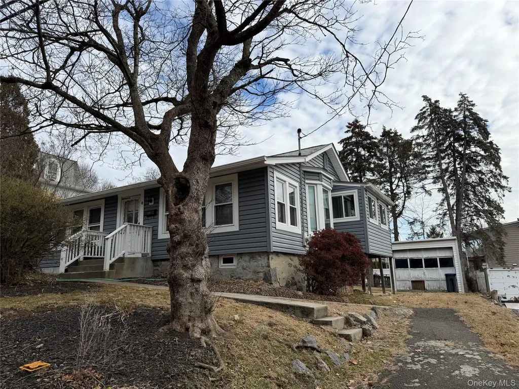 8 Maple Avenue Tarrytown NY 10591