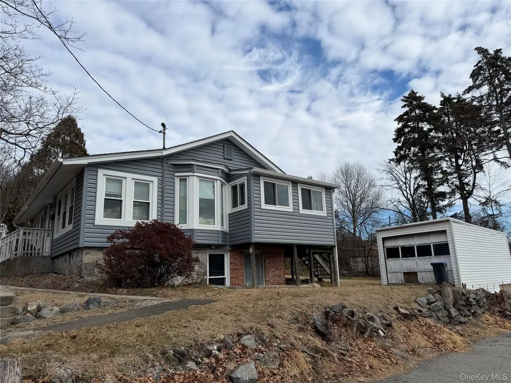 8 Maple Avenue Tarrytown NY 10591
