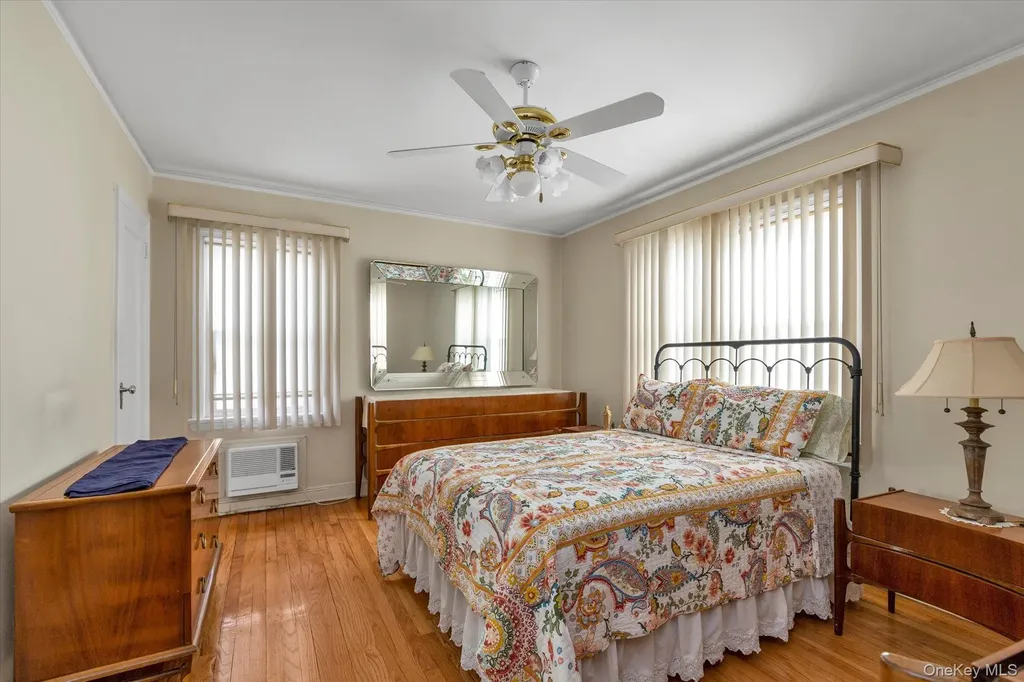 45 Sylvia Lane New Hyde Park NY 11040