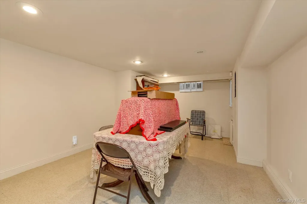 45 Sylvia Lane New Hyde Park NY 11040