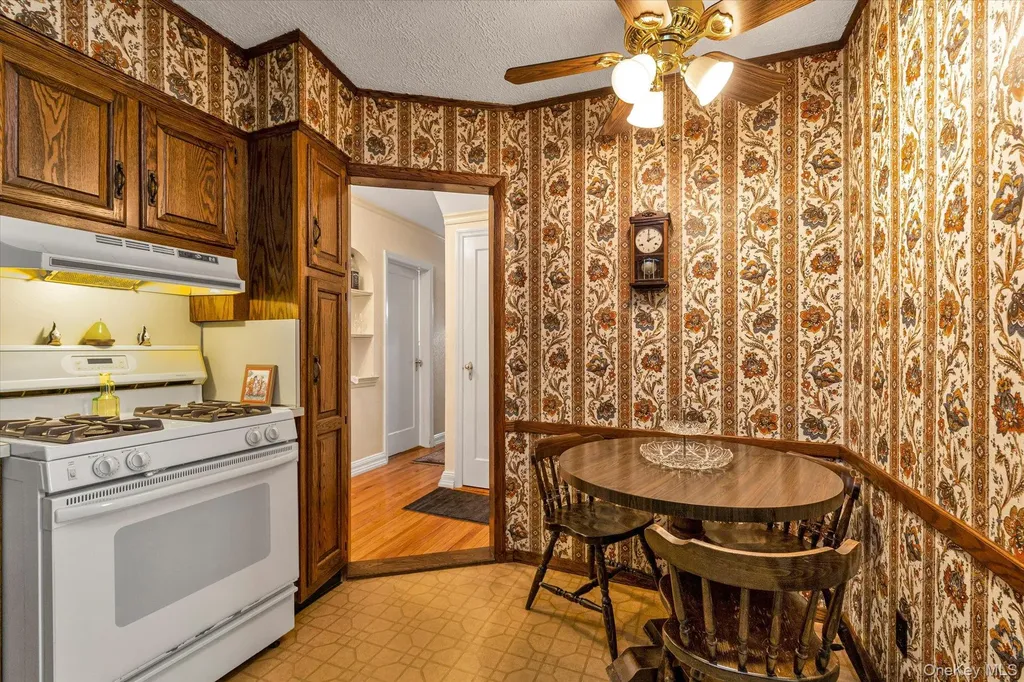45 Sylvia Lane New Hyde Park NY 11040