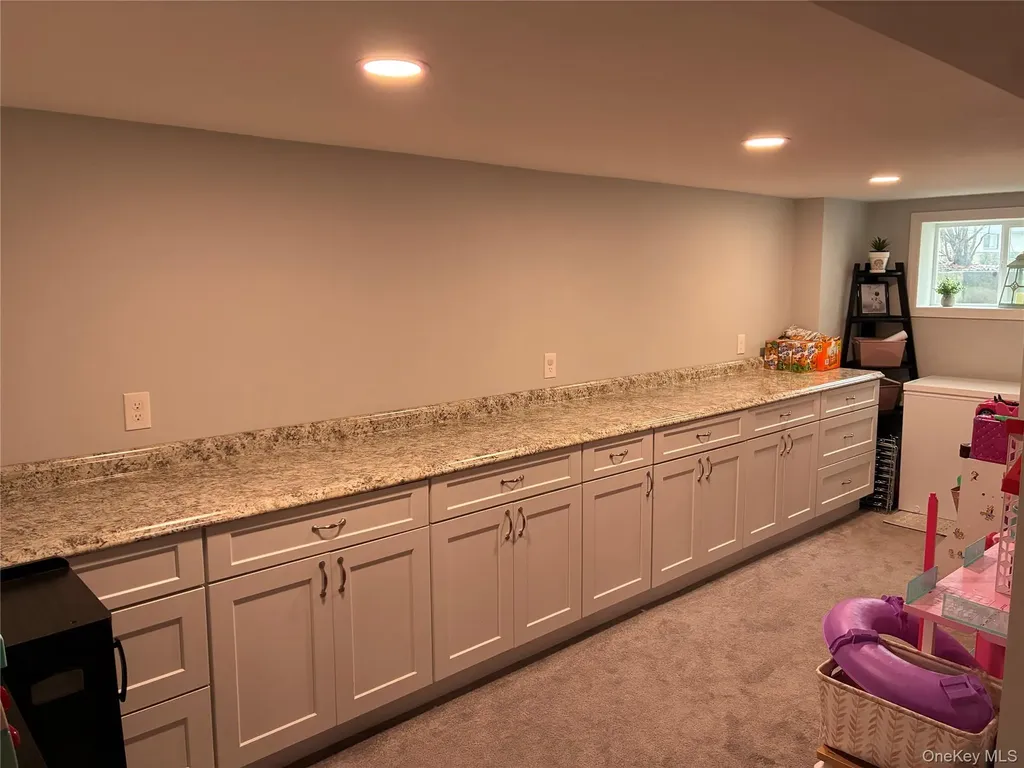 34 Beach Street West Islip NY 11795