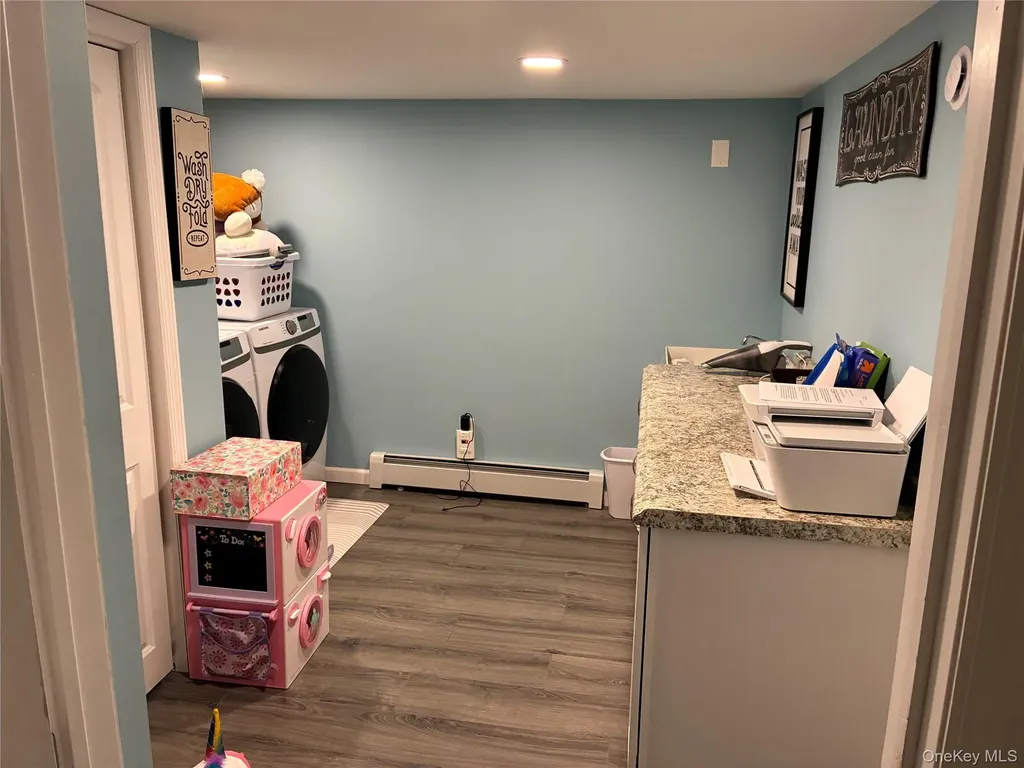 34 Beach Street West Islip NY 11795