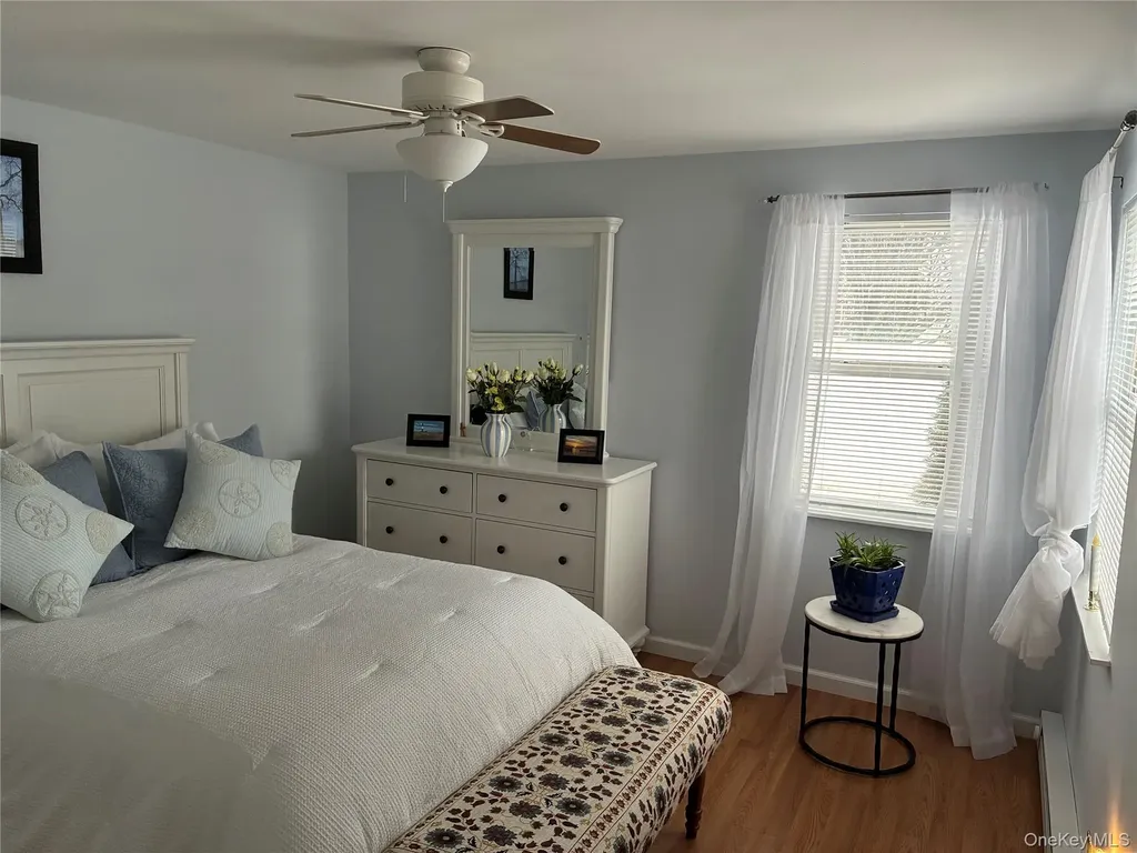 34 Beach Street West Islip NY 11795