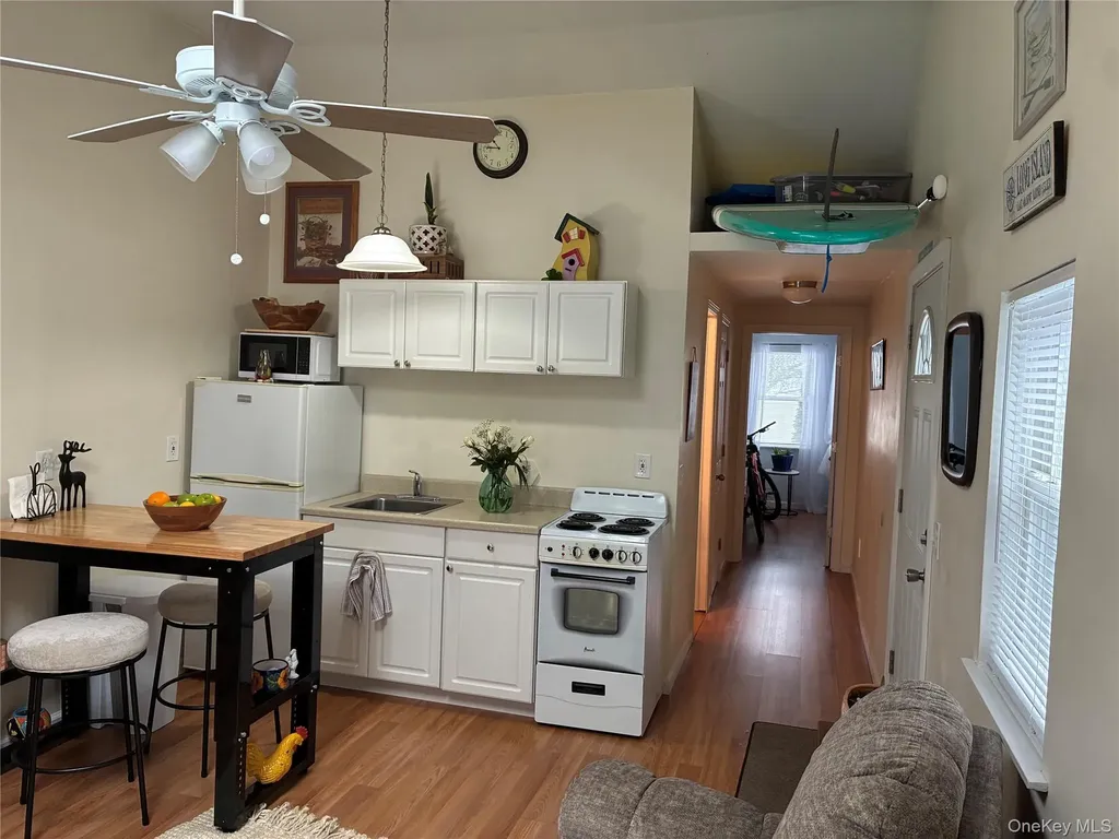 34 Beach Street West Islip NY 11795