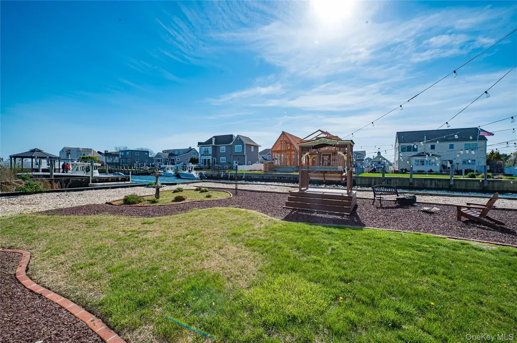 230 Sequams Lane Center West Islip NY 11795