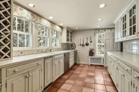 549 Croton Lake Road Bedford Corners NY 10549