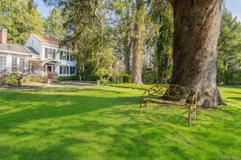 549 Croton Lake Road Bedford Corners NY 10549