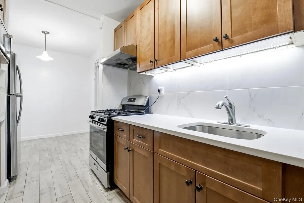 100-10 67th Road Forest Hills NY 11375