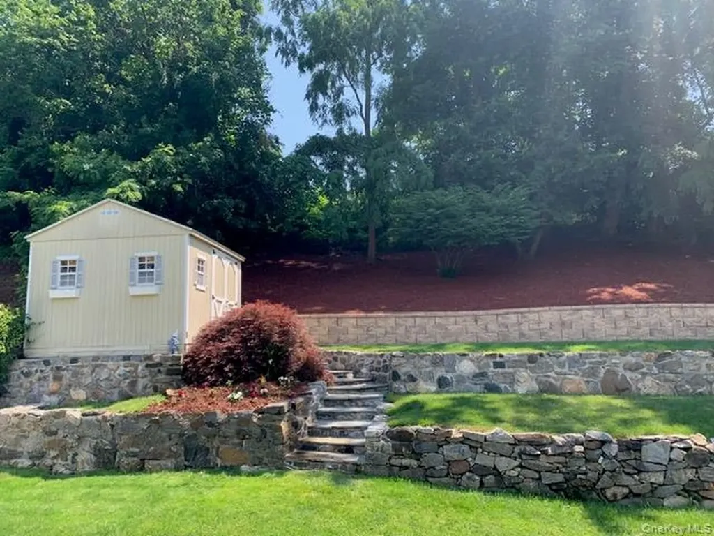 26 Dexter Road Yonkers NY 10710