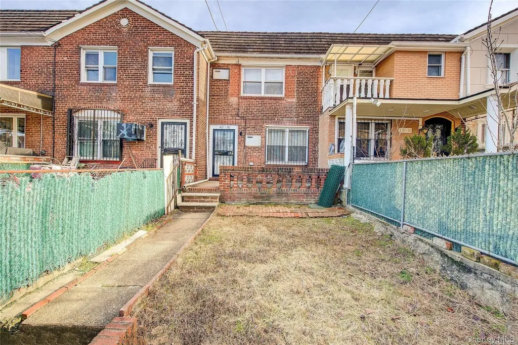 102-20 63rd Road Forest Hills NY 11375