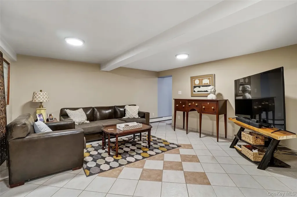 41 Peddler Hill Road Monroe NY 10950