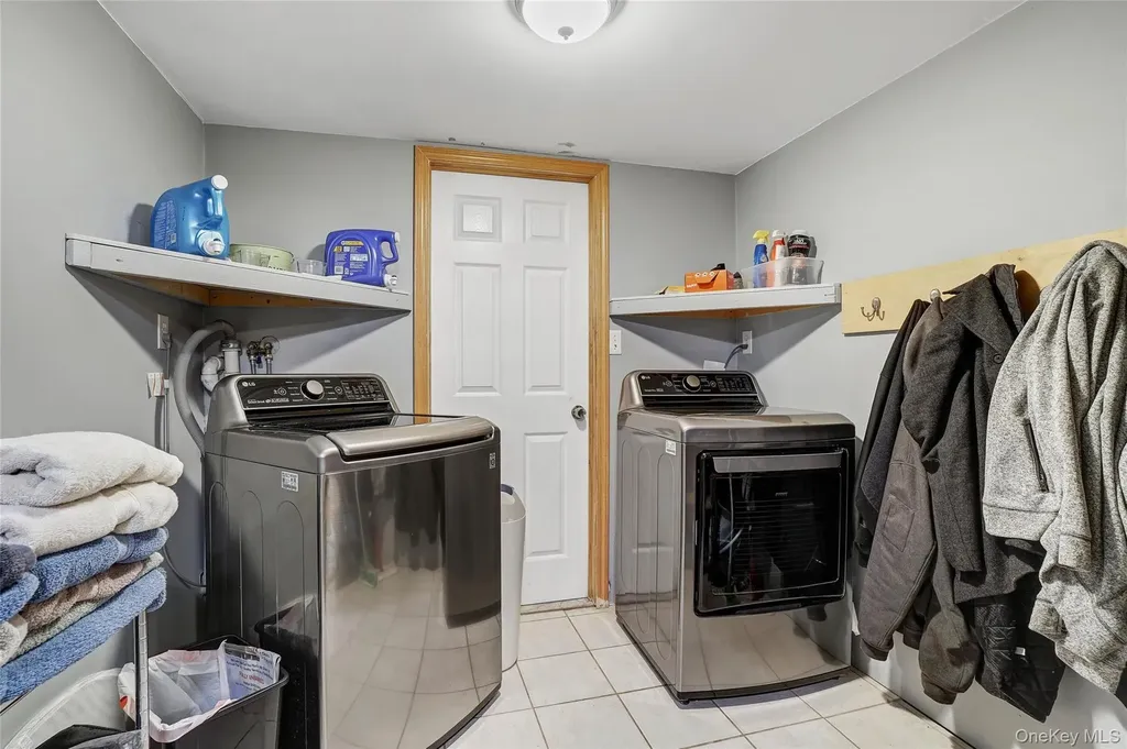 41 Peddler Hill Road Monroe NY 10950