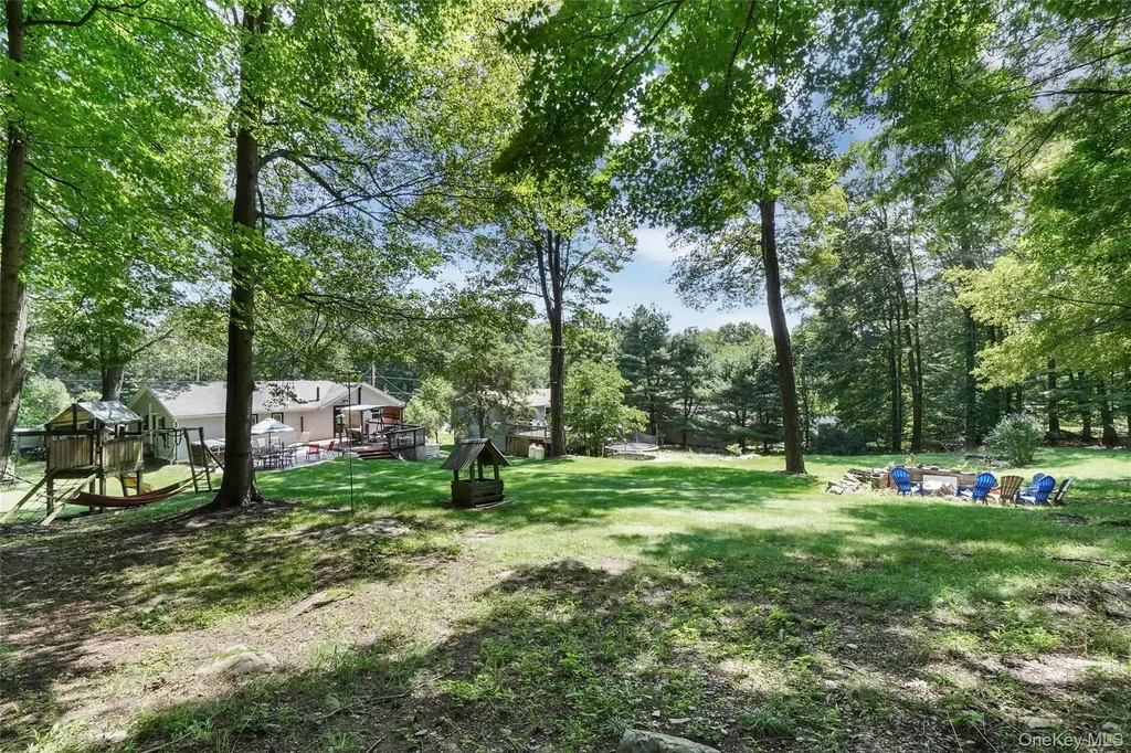 41 Peddler Hill Road Monroe NY 10950