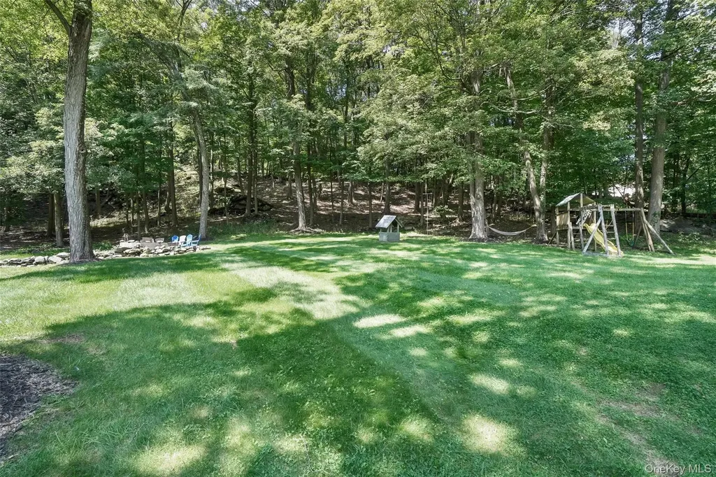 41 Peddler Hill Road Monroe NY 10950