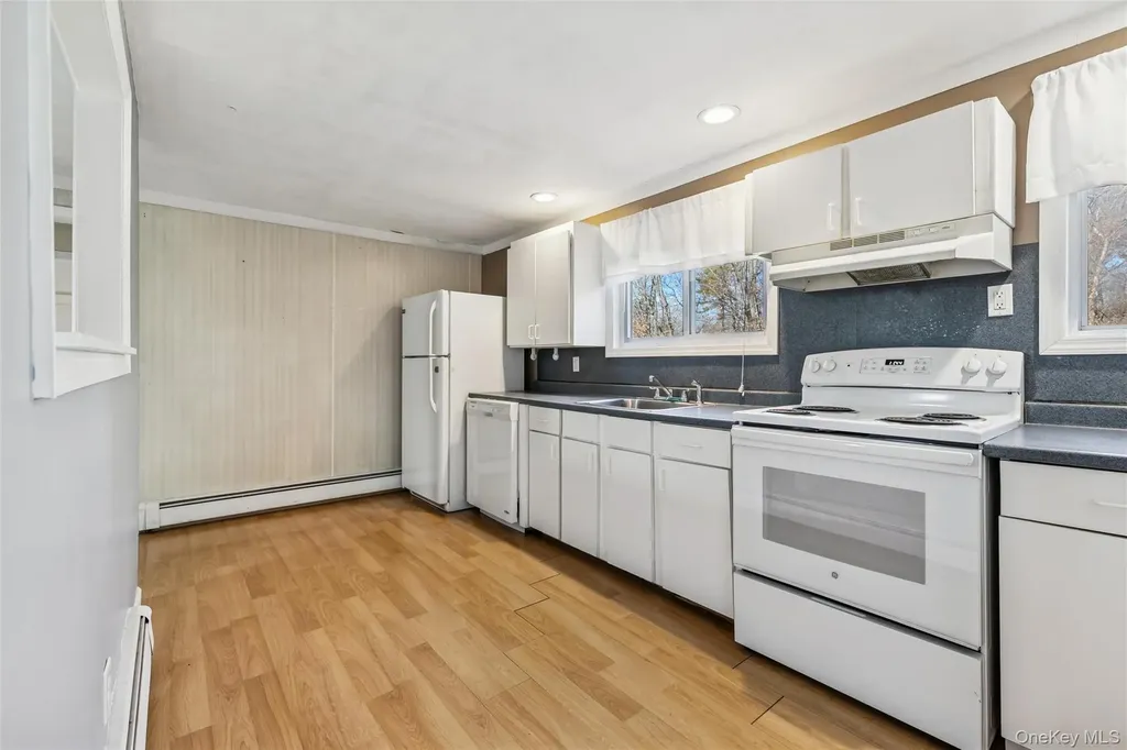 5 Haiti Lane Coram NY 11727