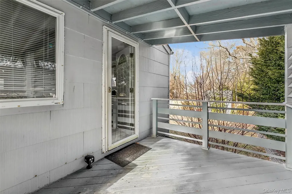 5 Haiti Lane Coram NY 11727