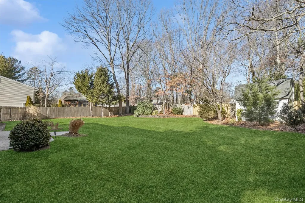 5 Haiti Lane Coram NY 11727
