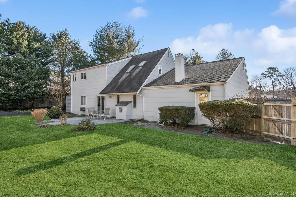 5 Haiti Lane Coram NY 11727