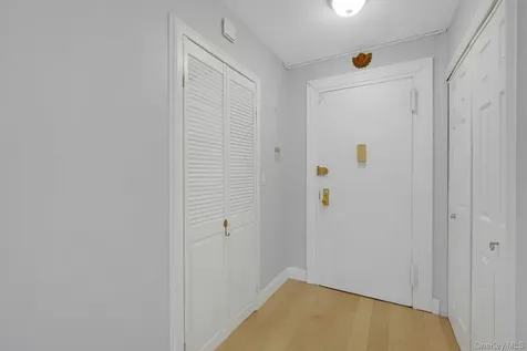 100 E Hartsdale Avenue Hartsdale NY 10530