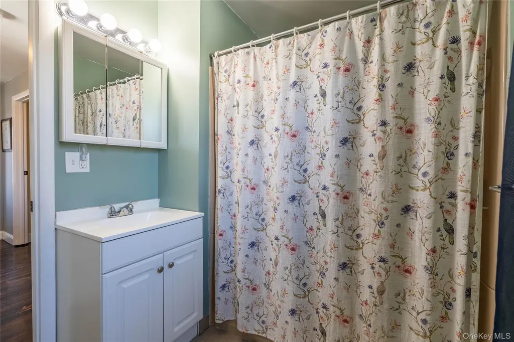 28 Maple Street Cornwall NY 12518
