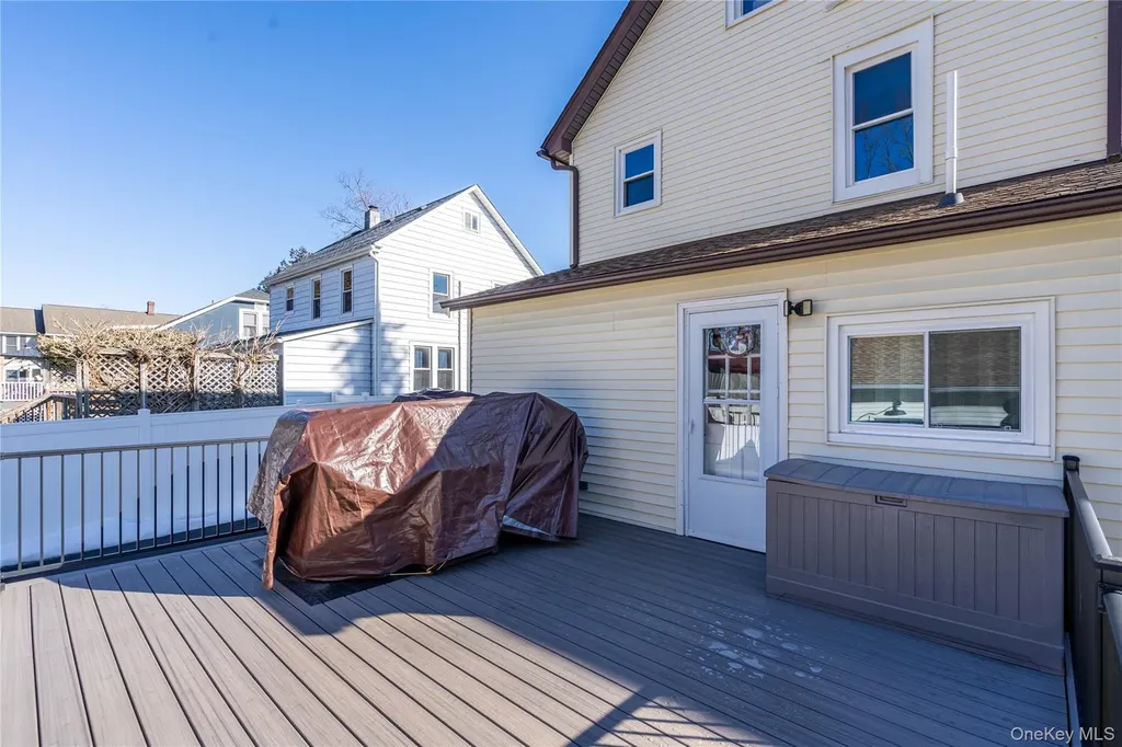 28 Maple Street Cornwall NY 12518