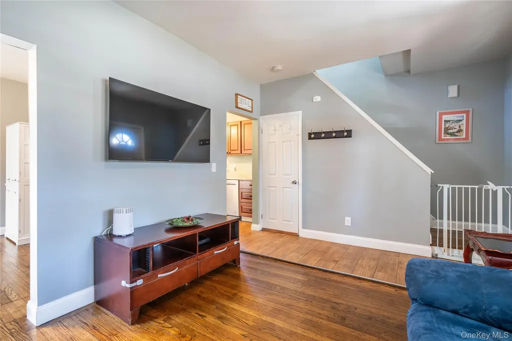 28 Maple Street Cornwall NY 12518