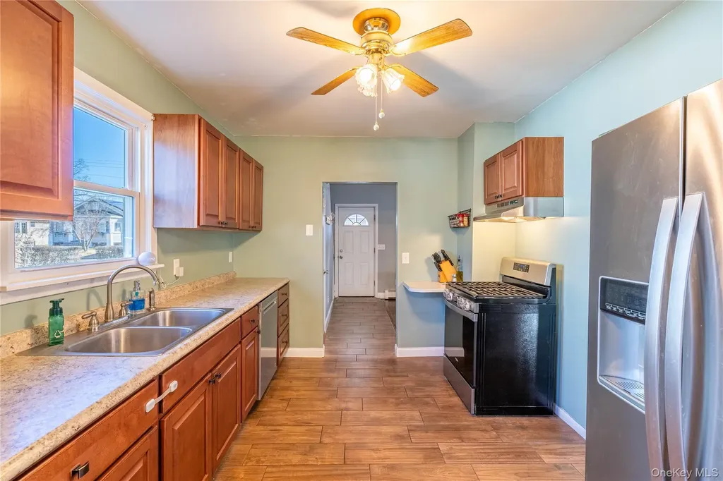 28 Maple Street Cornwall NY 12518