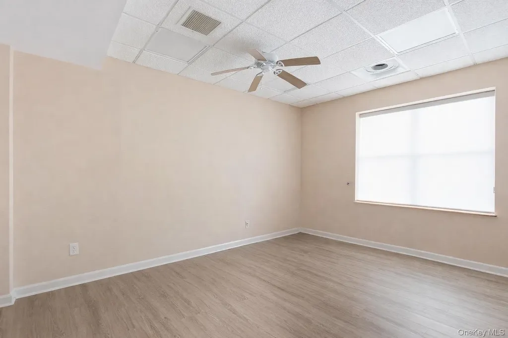 20 Park W Long Beach NY 11561