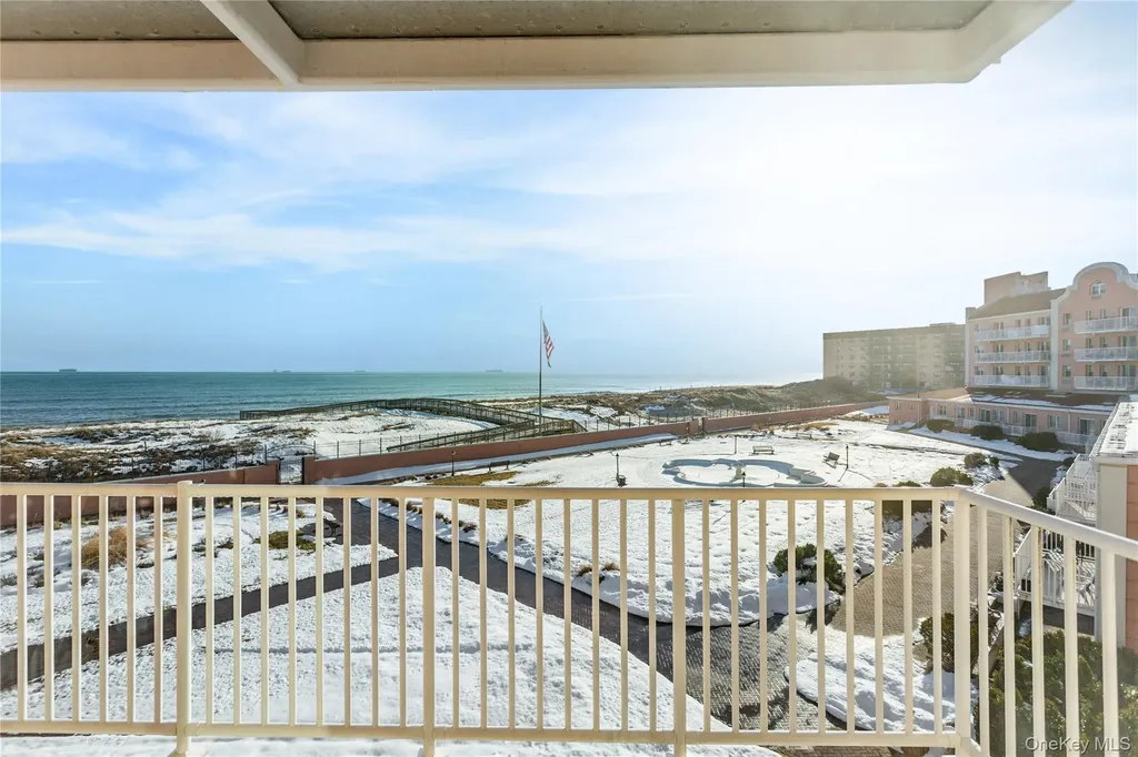 2 Richmond Road Lido Beach NY 11561