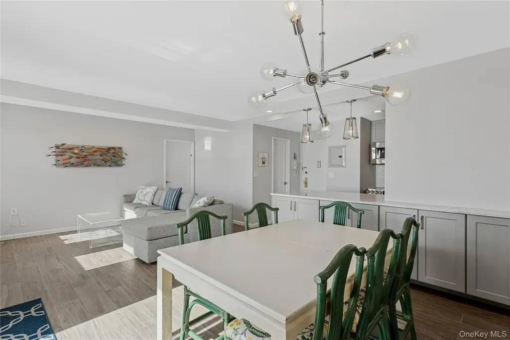 2 Richmond Road Lido Beach NY 11561