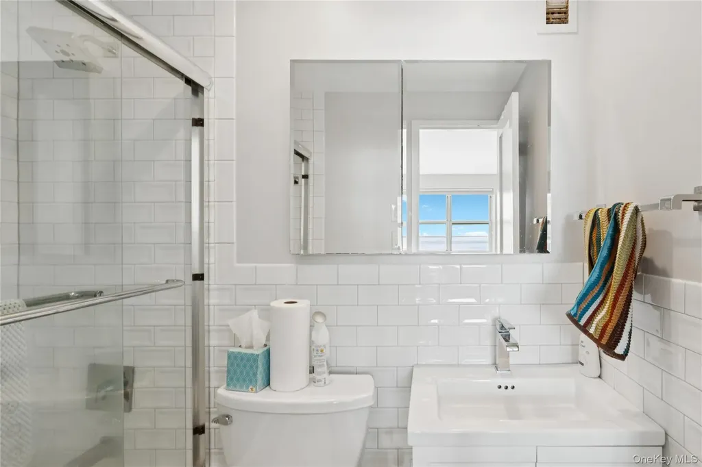 2 Richmond Road Lido Beach NY 11561