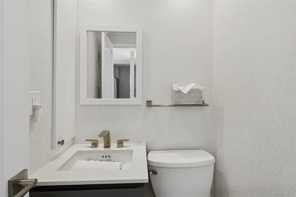 2 Richmond Road Lido Beach NY 11561