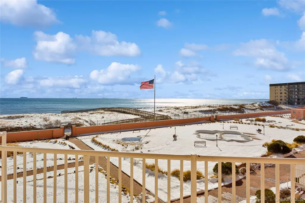 2 Richmond Road Lido Beach NY 11561