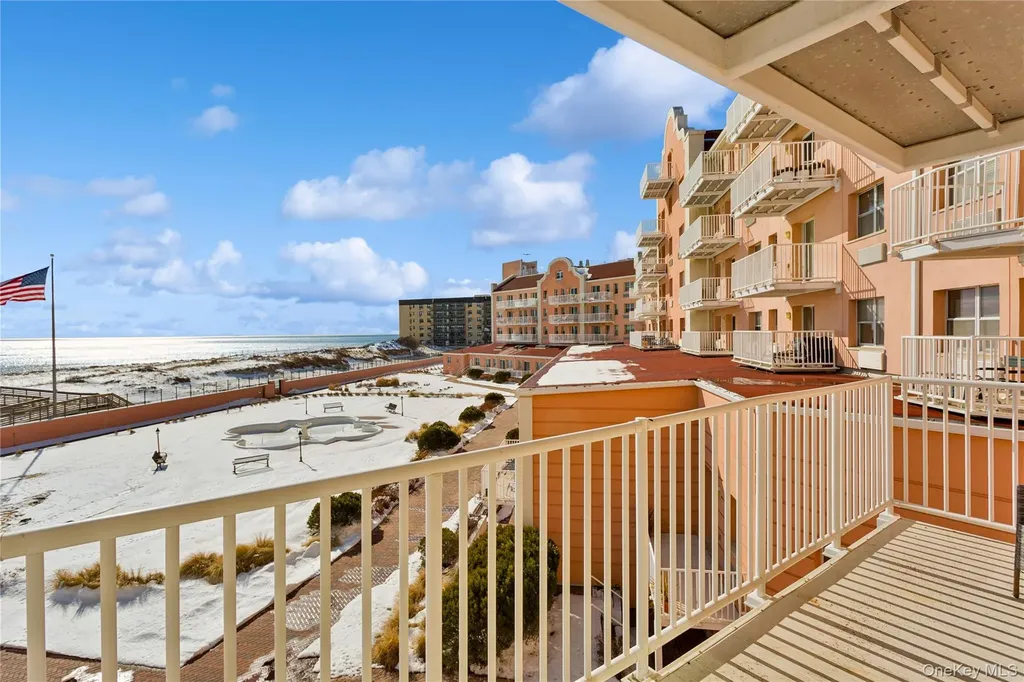 2 Richmond Road Lido Beach NY 11561