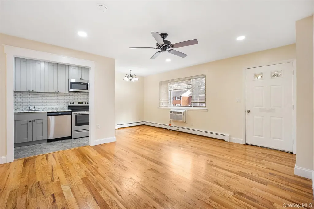 34 Manor Drive Cornwall NY 12518